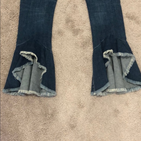 Citizens of Humanity Trumpet Jeans - Picture 6 of 6